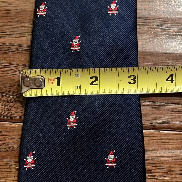 Tommy Hilfiger Silk Dark Blue Tie with Santa Print - Picture 4 of 5